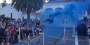 Ochenta años de historia