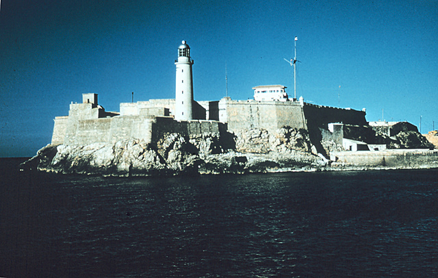 CONSTRUCCIÓN DE CASTILLOS DEL MORRO