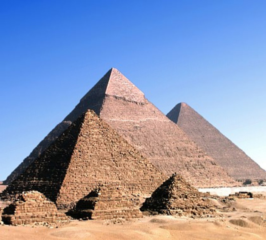 2700 BC Pyramids
