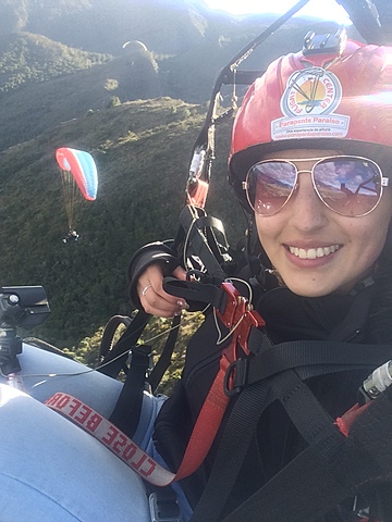 Volar en parapente.