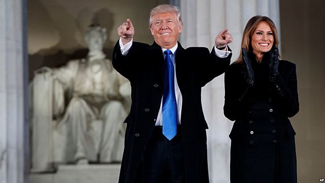 Donald Trump asume la presidencia