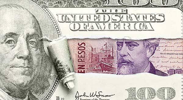 PUNTA DEL HILO - LENTAMENTE HACIA EL COLAPSO