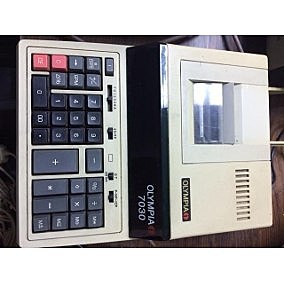 Máquina sumadora digital