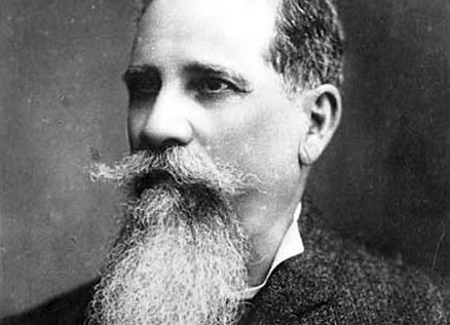 Bernardo Reyes es nombrado ministro de Defensa