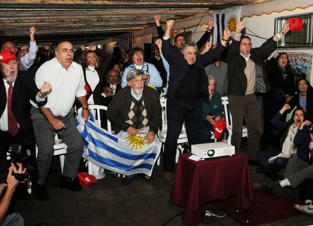 Partido Uruguay- Holanda.