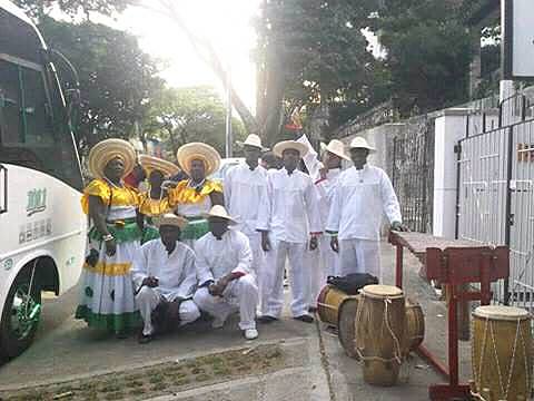 POSIBILIDADES DE PROMOCIONAR LA CULTURA Y EL EMPRESARISMO