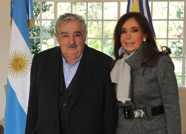 Reunión Mujica-Fernández en Olivos.