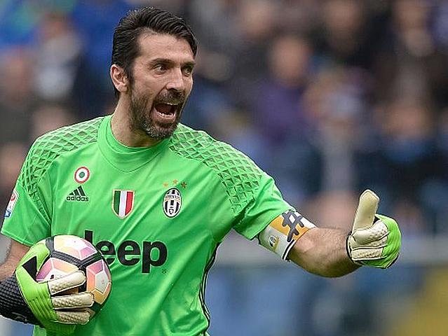 Implementan restricciones para los guardametas