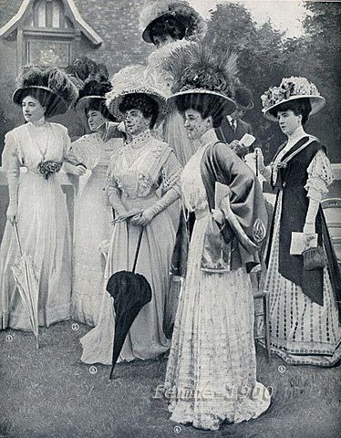 FATOS E FOTOS DA MODA NO PERÍODO DE 1900 A 1910.