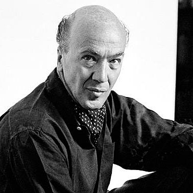 Nace Luis Ramiro Barragán Morfín en Guadalajara, Jalisco, México