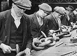 Taylorismo Frederick: Método para optimizar procesos y reducir costos de producción. Segunda guerra mundial: Técnicas de control estadístico en milicia, producción de armas a gran escala