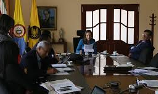 1982/agosto 19(dec. 2412)