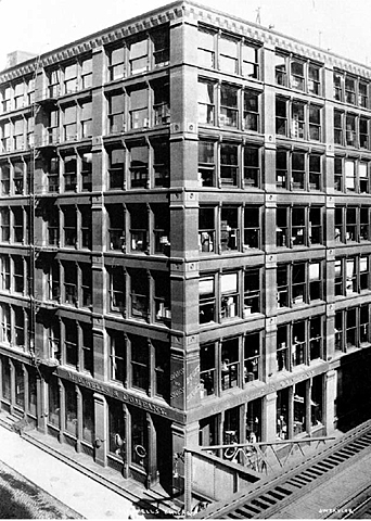 First Leiter Building