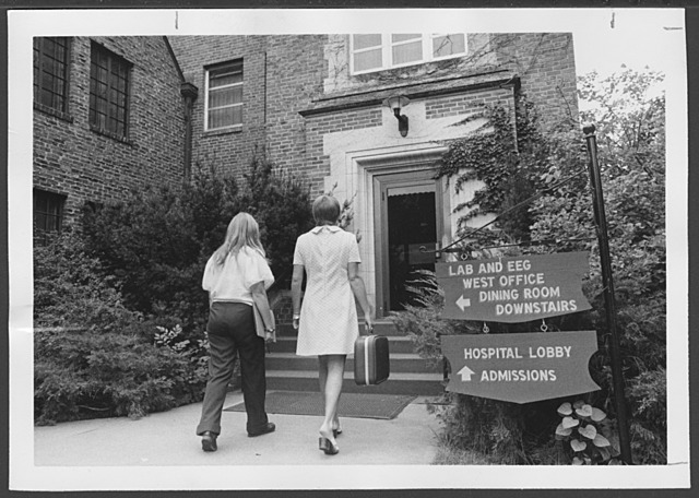 Menninger Clinic founded