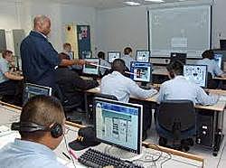 1990-1999: La era del computer-based training (CBT),