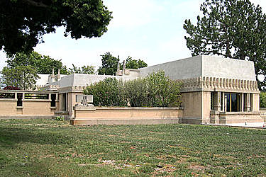 Hollyhock House - Frank Lloyd Wright
