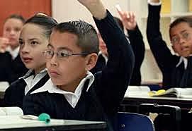 Programa nacional de la educación, acentuado la formación en el bachillerato y escuelas técnicas