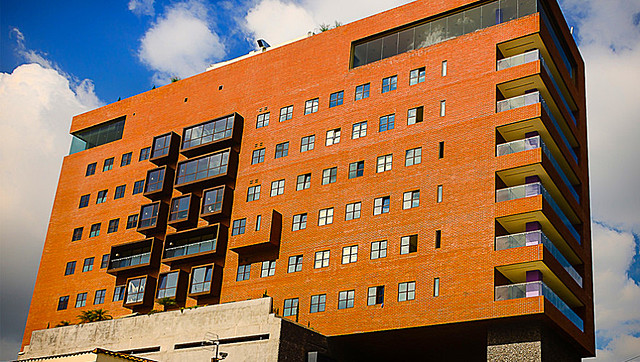 Terra Esperanza - Ricardo Legorreta