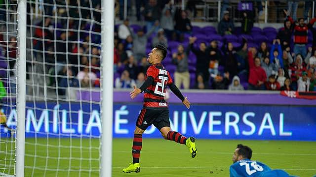 Flamengo vence o Ajax nos pênaltis na estreia em 2019