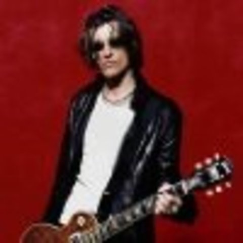 Joe Perry leaves Aerosmith.