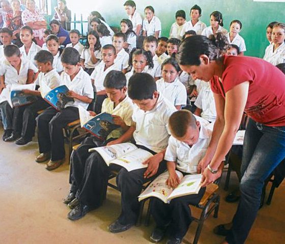 Mejorar la educación.