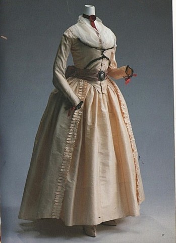 Vestido a la inglesa