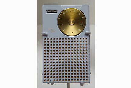 TRANSISTOR RADIO
