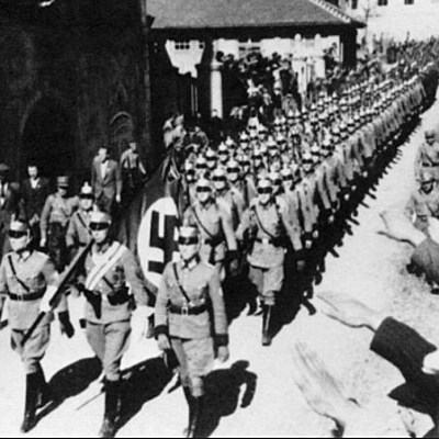 Timeline: Linea del tiempo de la segunda Guerra mundial, Guerra fría y muro de Berlin.