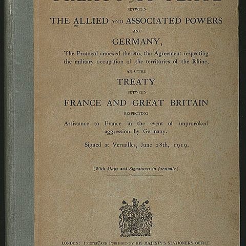 Alemania e Italia se inconforman por el Tratado de Versalles.