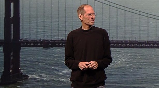 Steve deja Apple por su salud