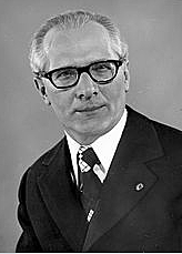 Eric Honecker replaces Walter Ulbricht as General Secretary of the GDR