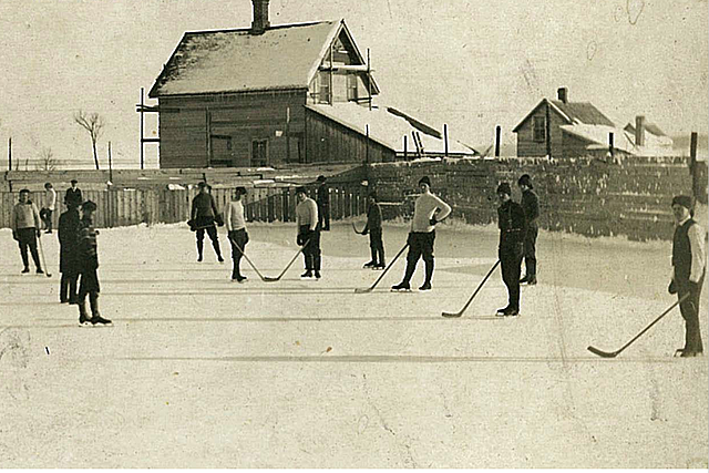 Early Ice Hockey