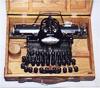 INDUSTRIAL AGE Typewriters
