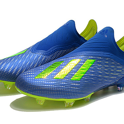 Timeline: Evolución de botines de fútbol