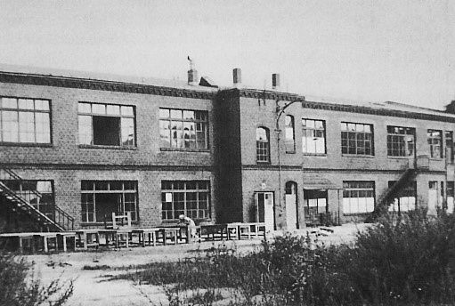 Bauhaus, Berlín-Walter Gropius