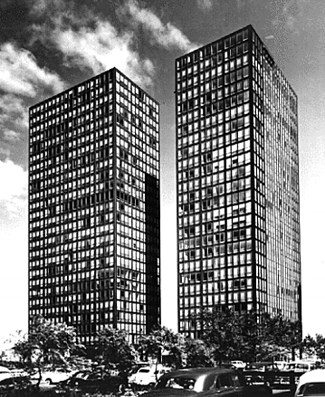 Apartamentos Lake Shore Drive 860-880