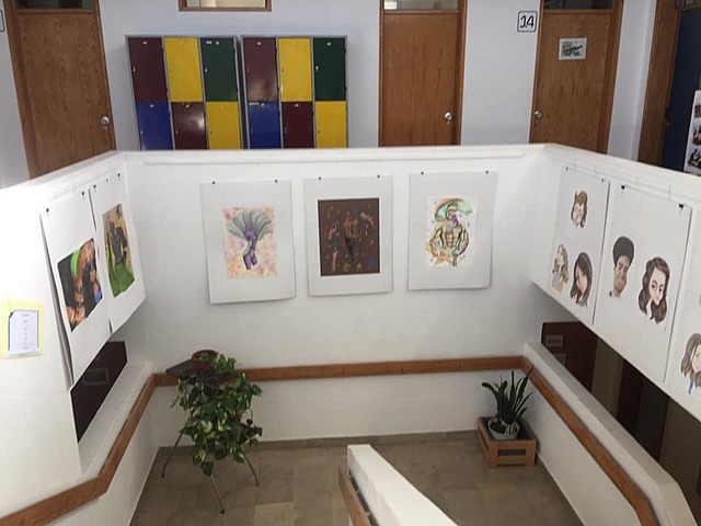 EXPOSIÇÃO DE ARTES- Artistas na Biblioteca escola