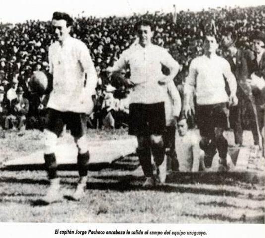 Campeonato Sudamericano de Selecciones 1917, sede: URU campeón: URU