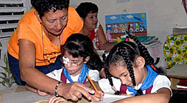 Timeline: Atención de los alumnos con necesidades educativas especiales en México