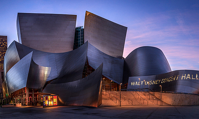WALT DISNEY CONCERT HALL