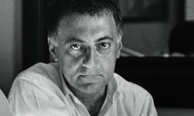 Nace Aldo Rossi en Milán, Italia