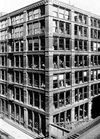 First Leiter Building