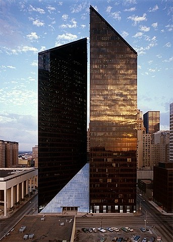 Pennzoil Place-Philip Johnson