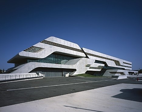 Pierres Vives-Zaha Hadid
