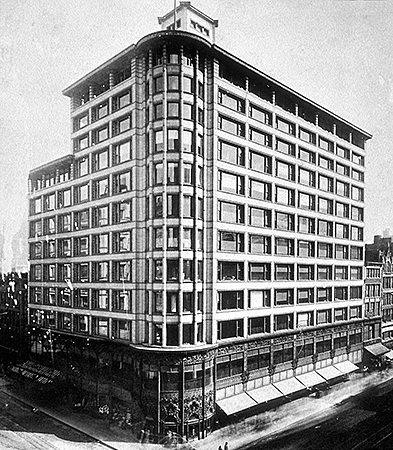 Louis Henry Sullivan - Schelsinger & Mayer Department Store