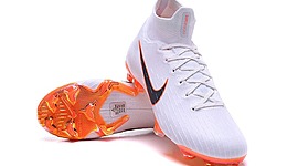 Timeline: Evolución de los zapatos de futbol