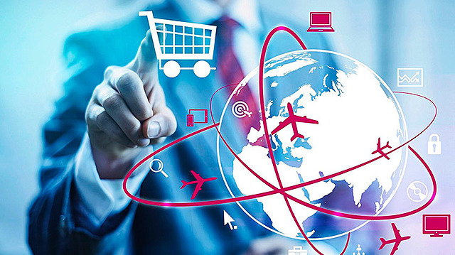 Internet se hace comercial.