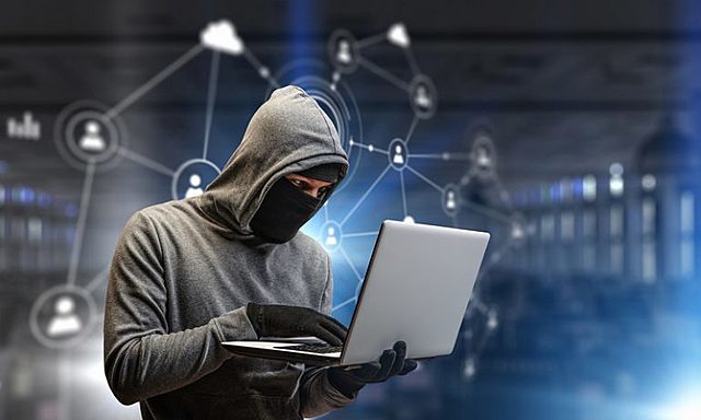 EE UU acusa a China del robo “persistente” de su tecnología.