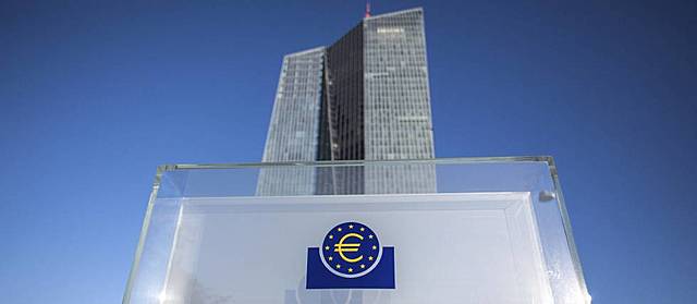 Se funda el Banco Central Europeo