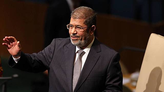 EL PRESIDENTE CONSTITUCIONAL, MOHAMED MURSI, ES DERROCADO POR EJÉRCITO